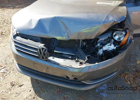 2015 Volkswagen Passat 1.8T Wolfsburg Edition from USA, damaged, VIN 1VWAT7A37FC018495